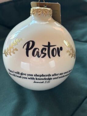 Bronner's Pastor Ornament NWT